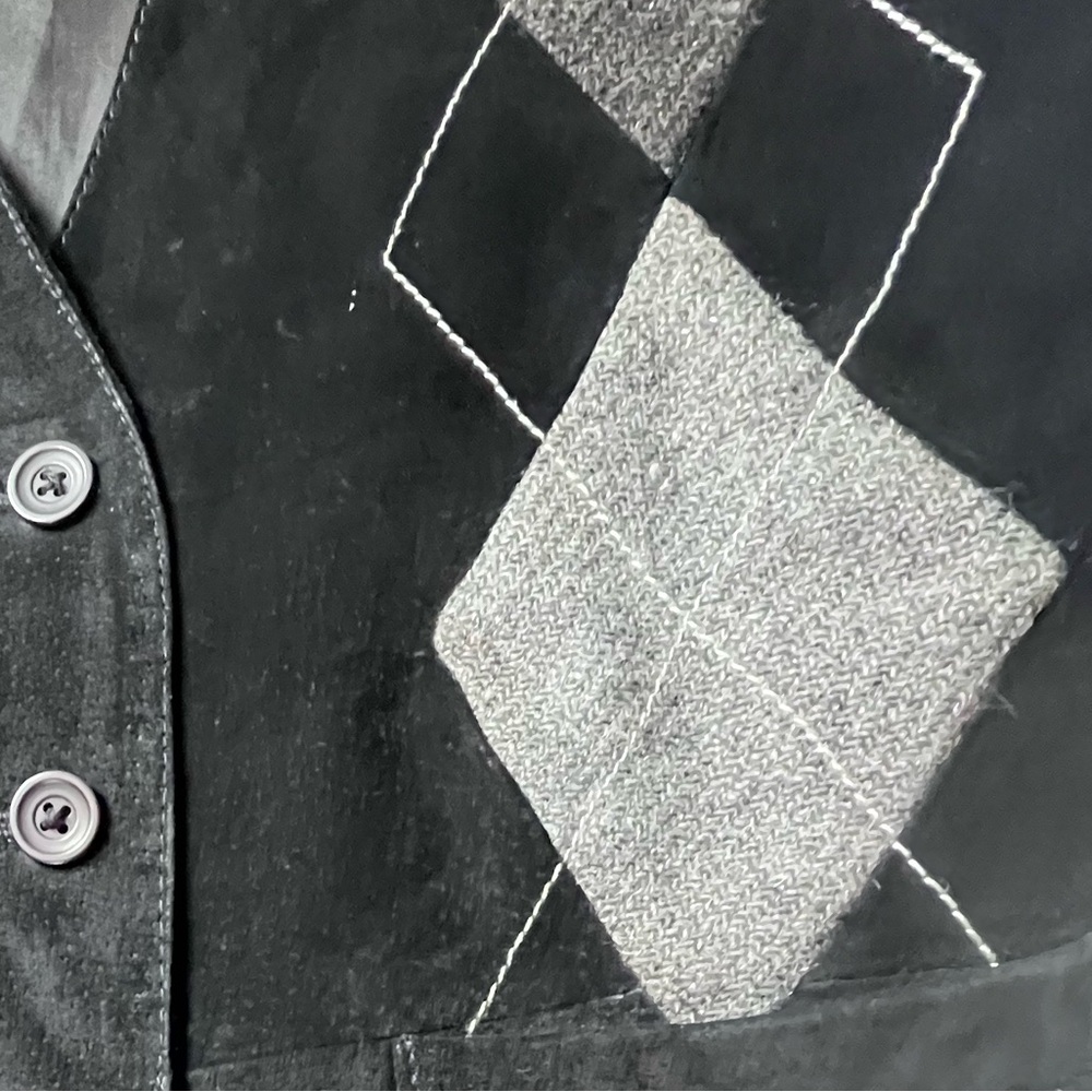 Vintage Men’s Leather Black and Gray Argyle Vest Large - Picture 3 of 10